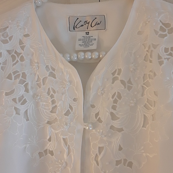 BEAUTIFUL White Lace Blouse 12 - Picture 2 of 3